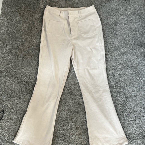 Francesca’s Pants - Picture 1 of 5